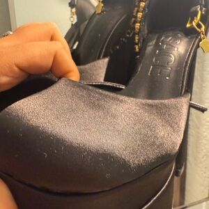 Sage Black Platform Shoes with Suede Finish